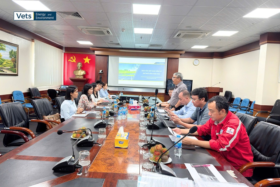 Các Sở, Ban, Ngành liên quan và chuyên gia tư vấn của VETS | Energy And Environment thẩm định báo cáo