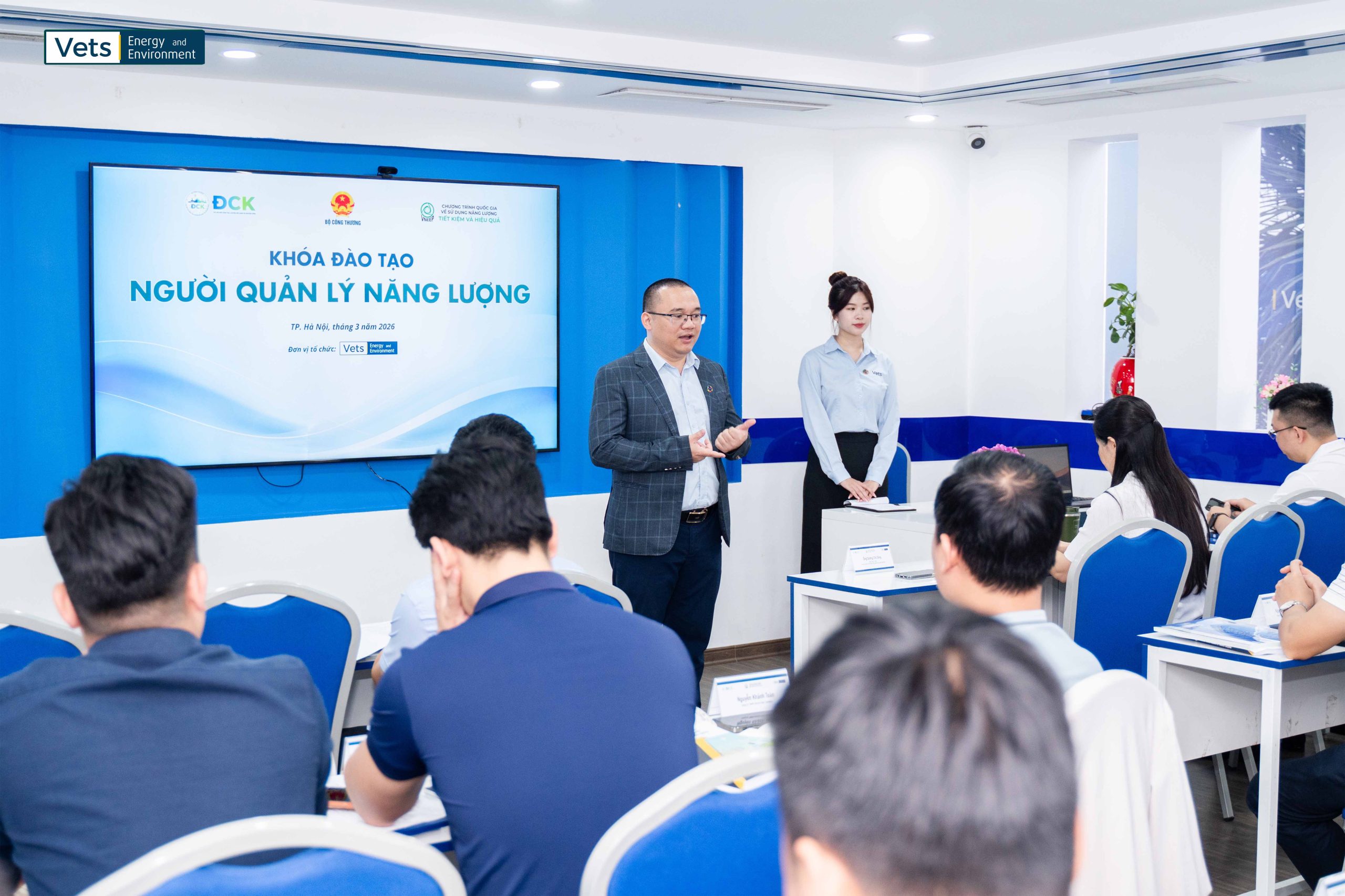 Mr. Duong Chi Cong – Representative of the organizing unit, Vietnam Technology Solutions Joint Stock Company (VETS), delivered a speech at the opening ceremony.